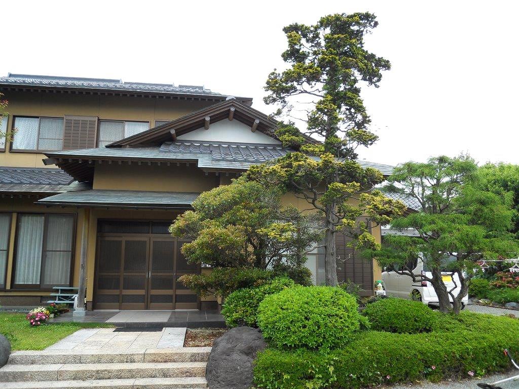 Ｙ邸庭園剪定作業（３）